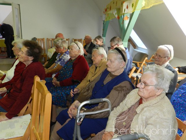 95. születésnapot ünnepeltünk 30